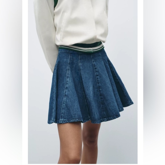 ZARA TRF DENIM MINI SKIRT - Picture 1 of 11